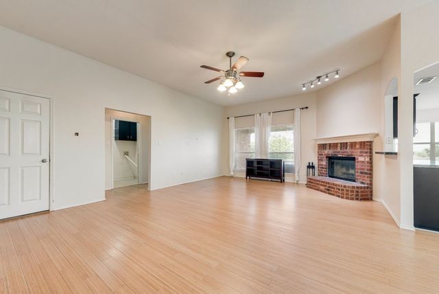 9320 Rhea Court, White Settlement, TX 76108