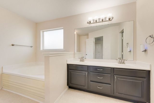 9320 Rhea Court, White Settlement, TX 76108