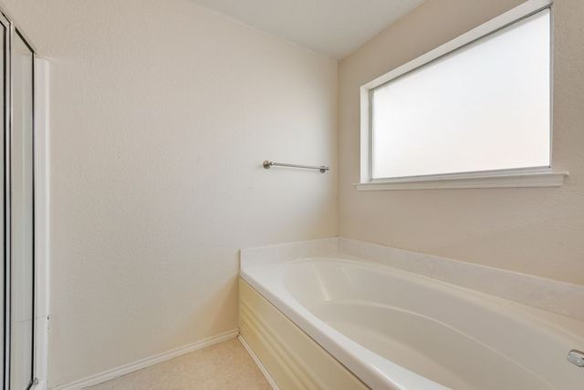 9320 Rhea Court, White Settlement, TX 76108