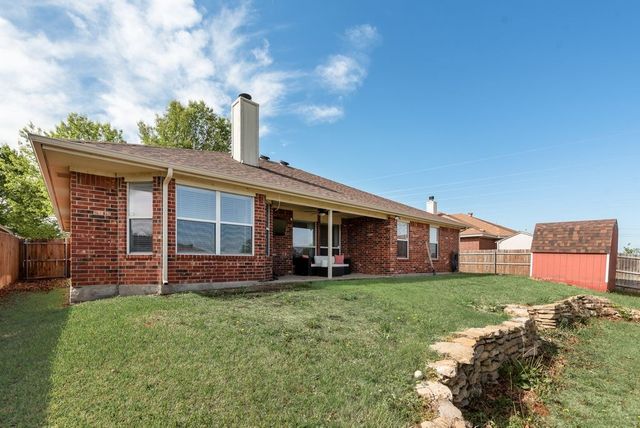 9320 Rhea Court, White Settlement, TX 76108