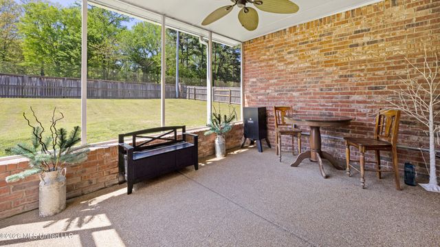 857 Amanda Cove, Hernando, MS 38632