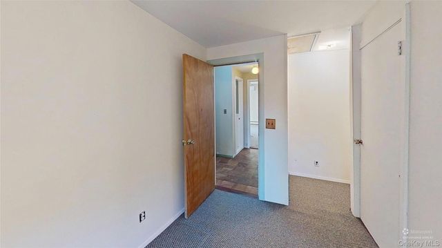 25 Hawthorne Street, Mount Sinai, NY 11766