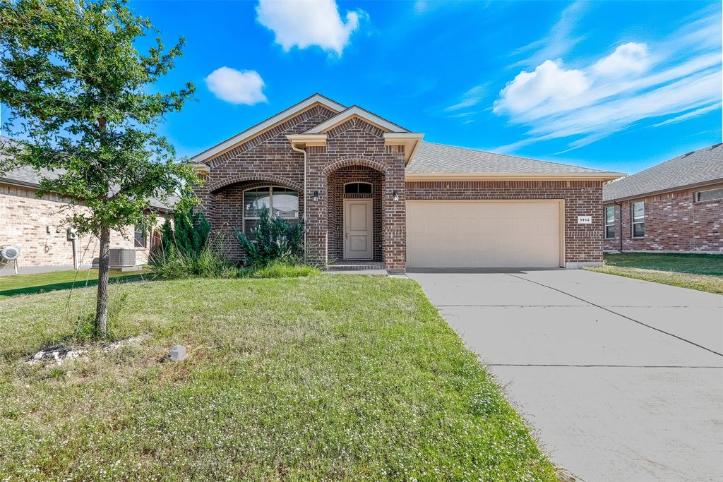 1912 Union Lane, Cleburne, TX 76033