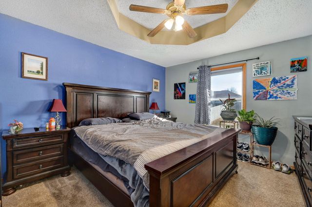 3864 W Overland Street, Springfield, MO 65807