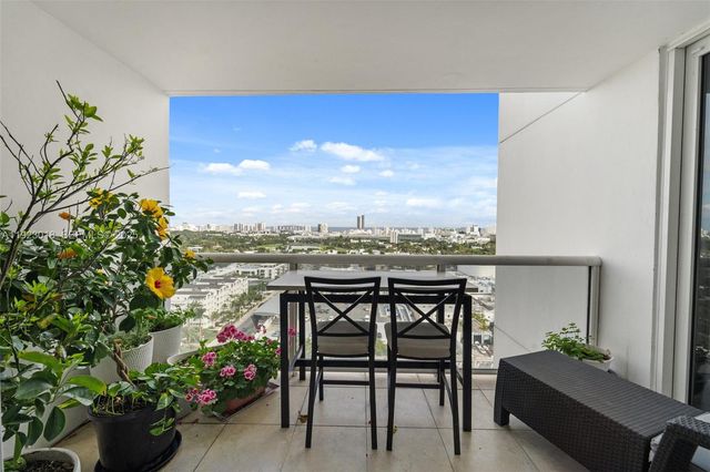 1900 Sunset Harbour Dr 2115, Miami Beach, FL 33139