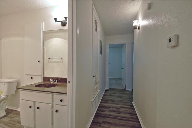 9303 Quail Field DR A, Austin, TX 78758