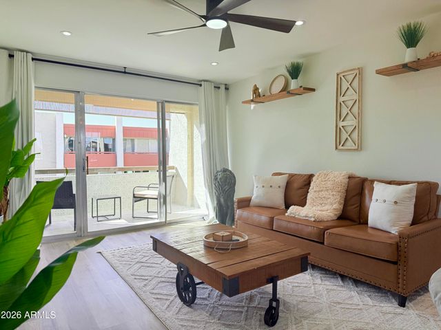 7625 E CAMELBACK Road B414, Scottsdale, AZ 85251