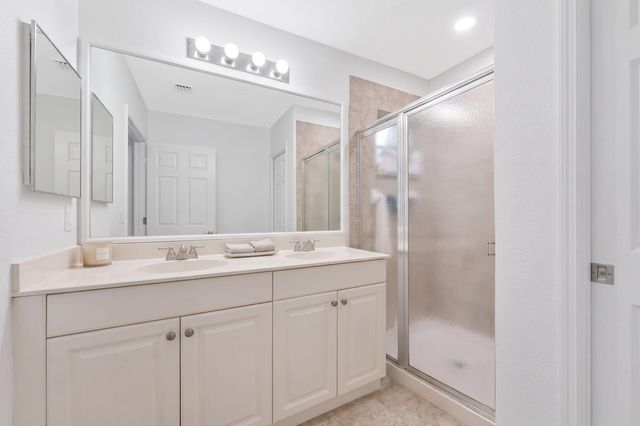 2022 ISLAND Drive, Riviera Beach, FL 33404