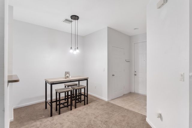 2022 ISLAND Drive, Riviera Beach, FL 33404