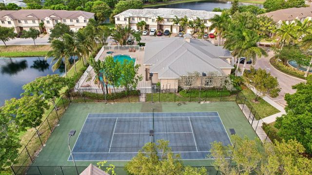 2022 ISLAND Drive, Riviera Beach, FL 33404