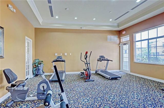 2022 ISLAND Drive, Riviera Beach, FL 33404