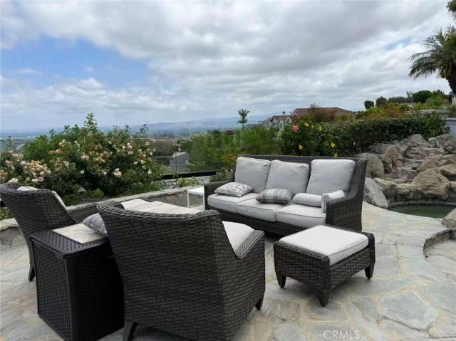 9 Olympus, Irvine, CA 92603