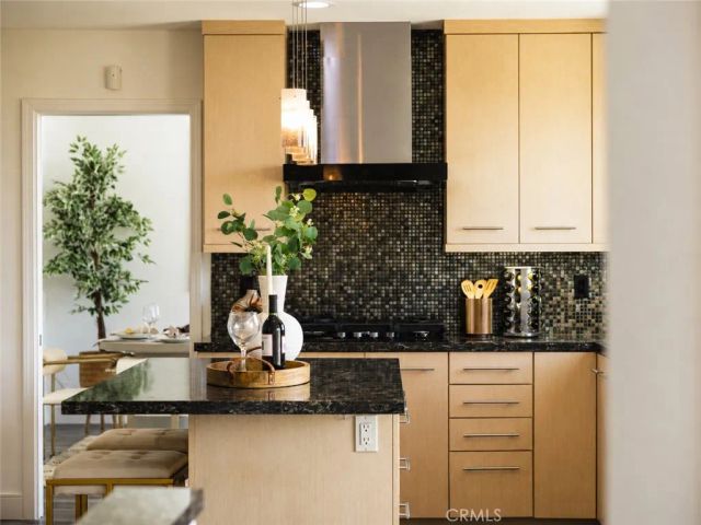9 Olympus, Irvine, CA 92603