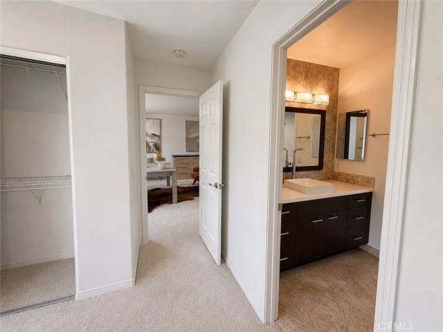 9 Olympus, Irvine, CA 92603