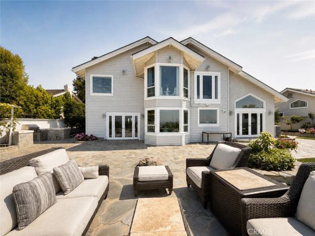 9 Olympus, Irvine, CA 92603