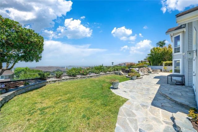 9 Olympus, Irvine, CA 92603