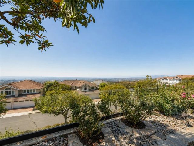 9 Olympus, Irvine, CA 92603