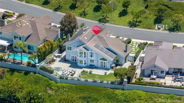 9 Olympus, Irvine, CA 92603