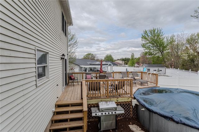 115 General Dr, North Union Twp, PA 15401