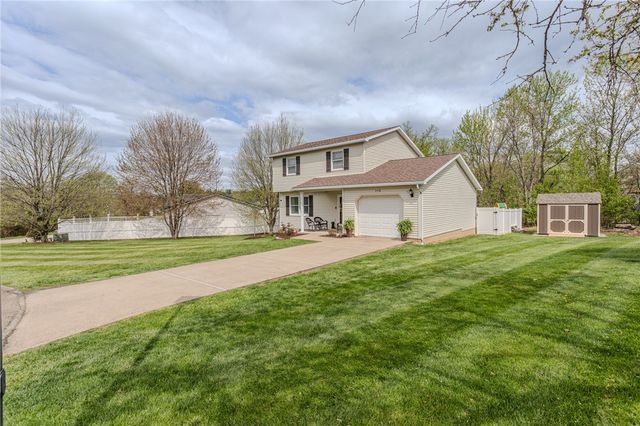 115 General Dr, North Union Twp, PA 15401