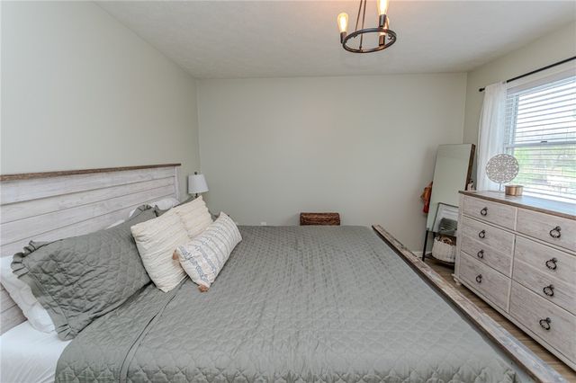 115 General Dr, North Union Twp, PA 15401