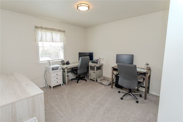 115 General Dr, North Union Twp, PA 15401