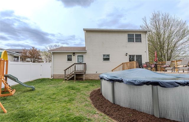 115 General Dr, North Union Twp, PA 15401
