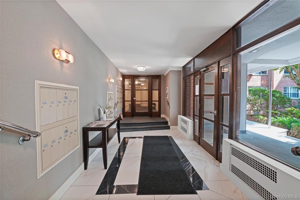 235 Garth Road E1G, Scarsdale, NY 10583 — photo 3