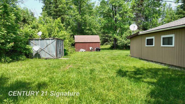 6002 Wildwood Drive, Alger, MI 48610