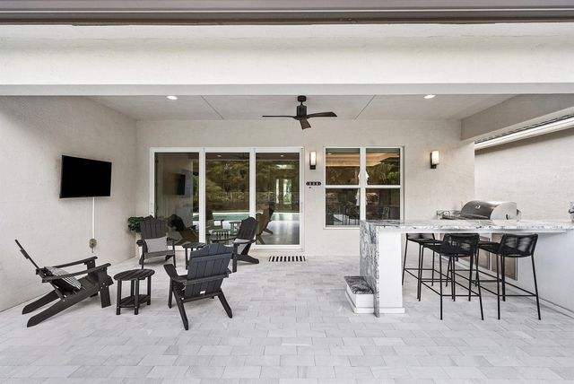 7873 Wildflower Shores Drive, Delray Beach, FL 33446