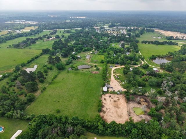 31637 Cedardale Street, Magnolia, TX 77355