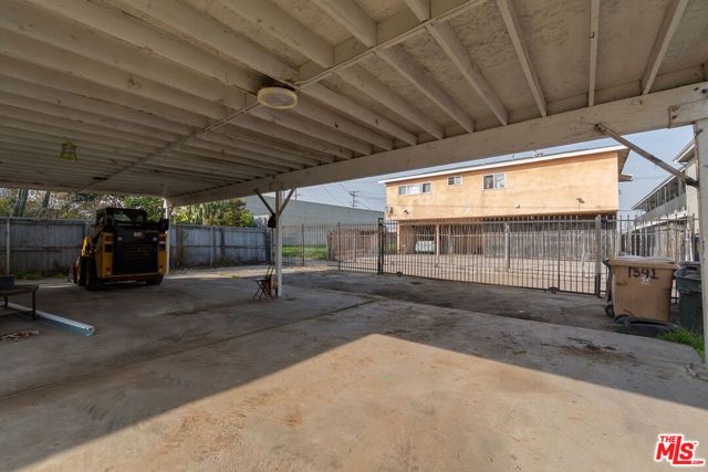 1341 W 94th Street, Los Angeles, CA 90044