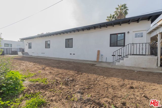 1341 W 94th Street, Los Angeles, CA 90044