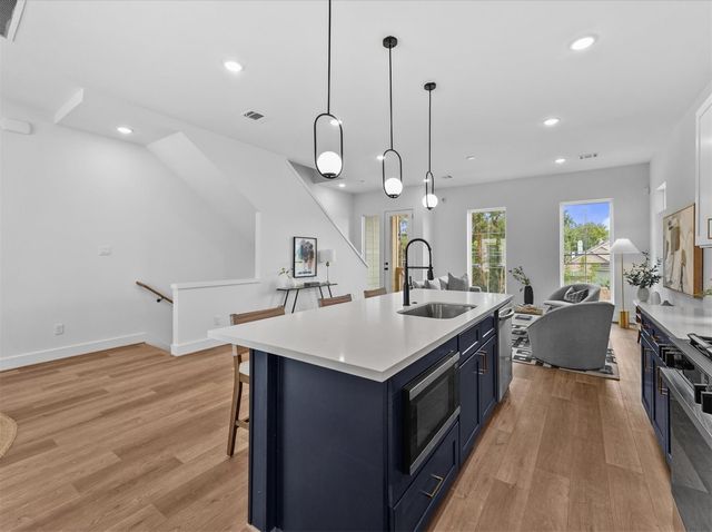 1802 Del Norte Street C, Houston, TX 77018