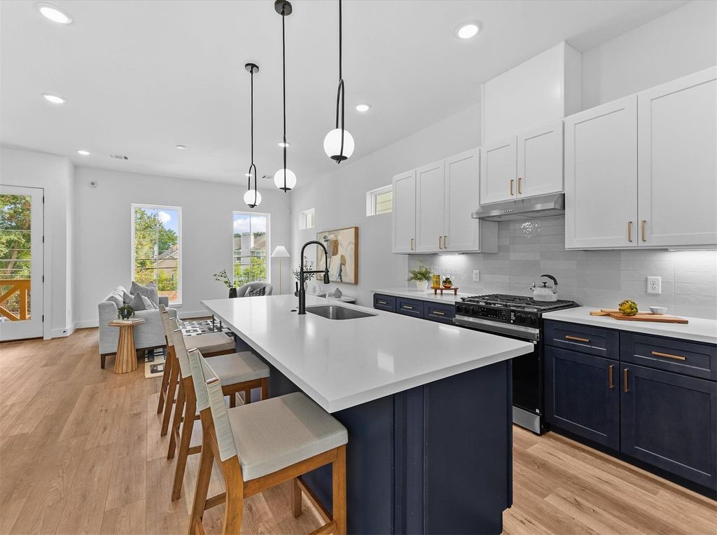 1802 Del Norte Street C, Houston, TX 77018