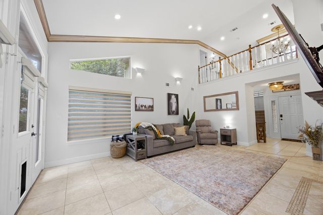 2807 Lee Trevino Court, Shalimar, FL 32579