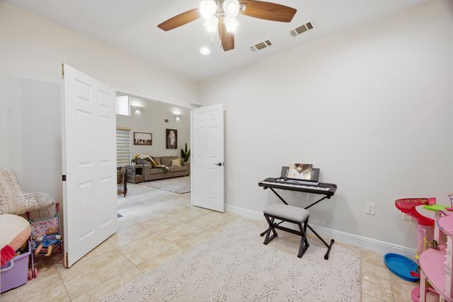 2807 Lee Trevino Court, Shalimar, FL 32579