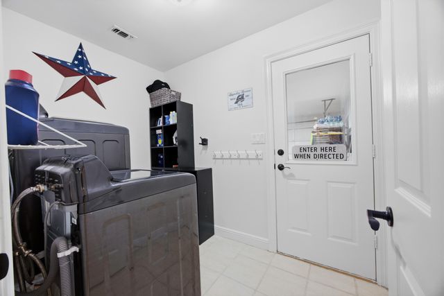 2807 Lee Trevino Court, Shalimar, FL 32579