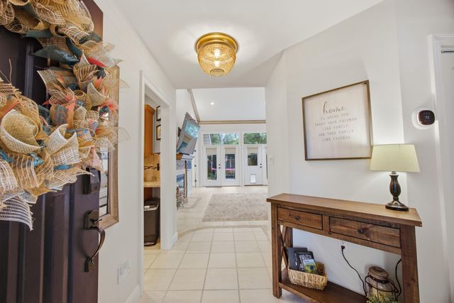 2807 Lee Trevino Court, Shalimar, FL 32579