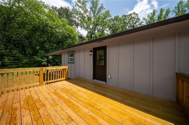 177 Weaver Circle, Canton, GA 30115