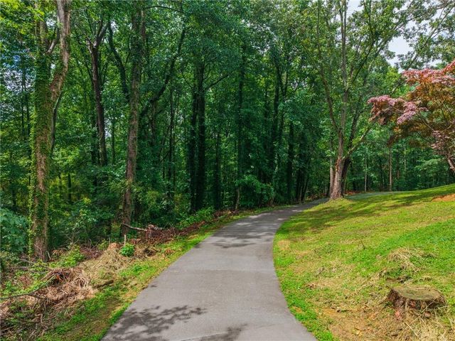 177 Weaver Circle, Canton, GA 30115