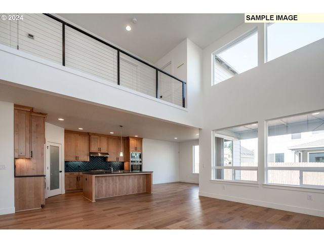 2150 S River Rd, Kelso, WA 98626