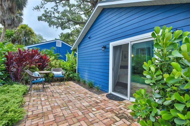 1901 MORRILL STREET, Sarasota, FL 34236