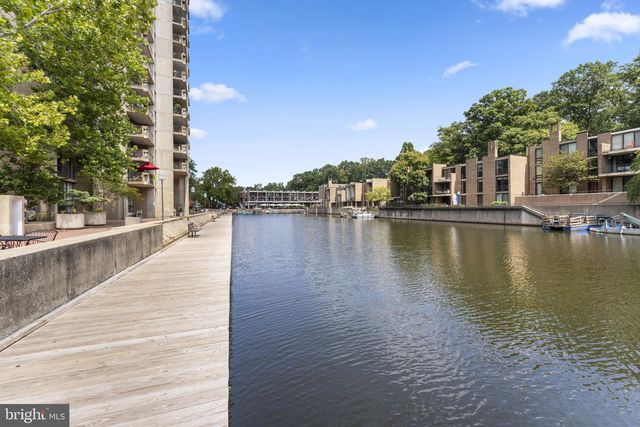 11587 MAPLE RIDGE RD, Reston, VA 20190