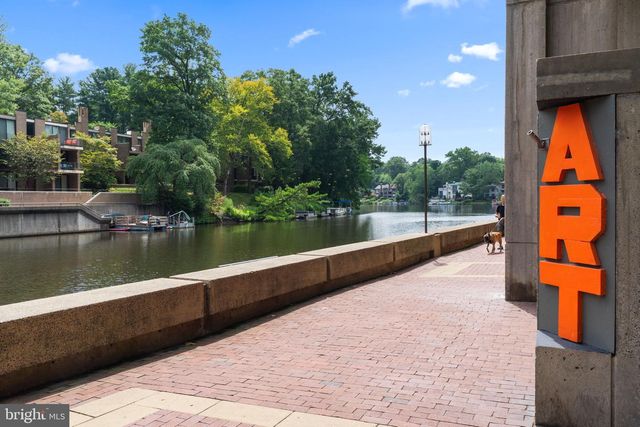 11587 MAPLE RIDGE RD, Reston, VA 20190