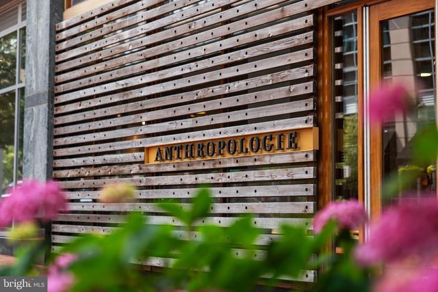 11587 MAPLE RIDGE RD, Reston, VA 20190