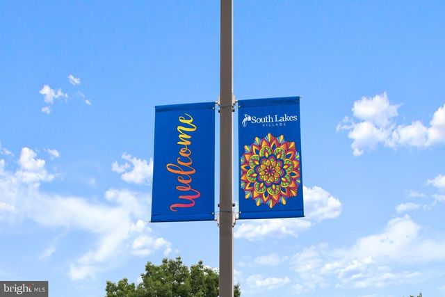 11587 MAPLE RIDGE RD, Reston, VA 20190