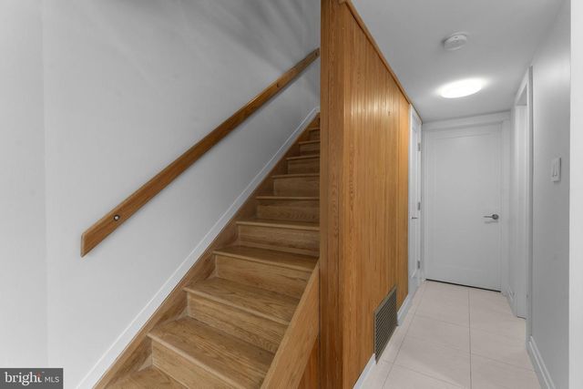 11587 MAPLE RIDGE RD, Reston, VA 20190