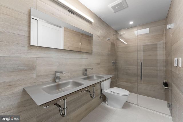 11587 MAPLE RIDGE RD, Reston, VA 20190