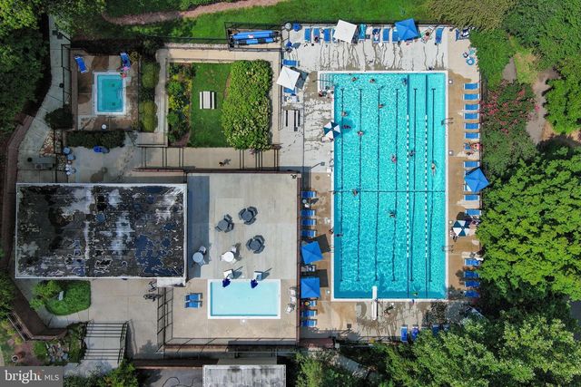 11587 MAPLE RIDGE RD, Reston, VA 20190